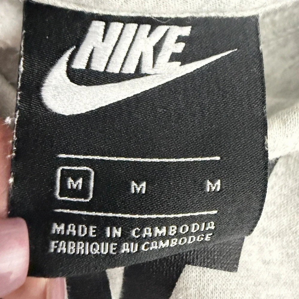 Nike Youth Sportswear‎ Club Fleece Hoodie M Gray Pullover Swoosh Logo Athleisure